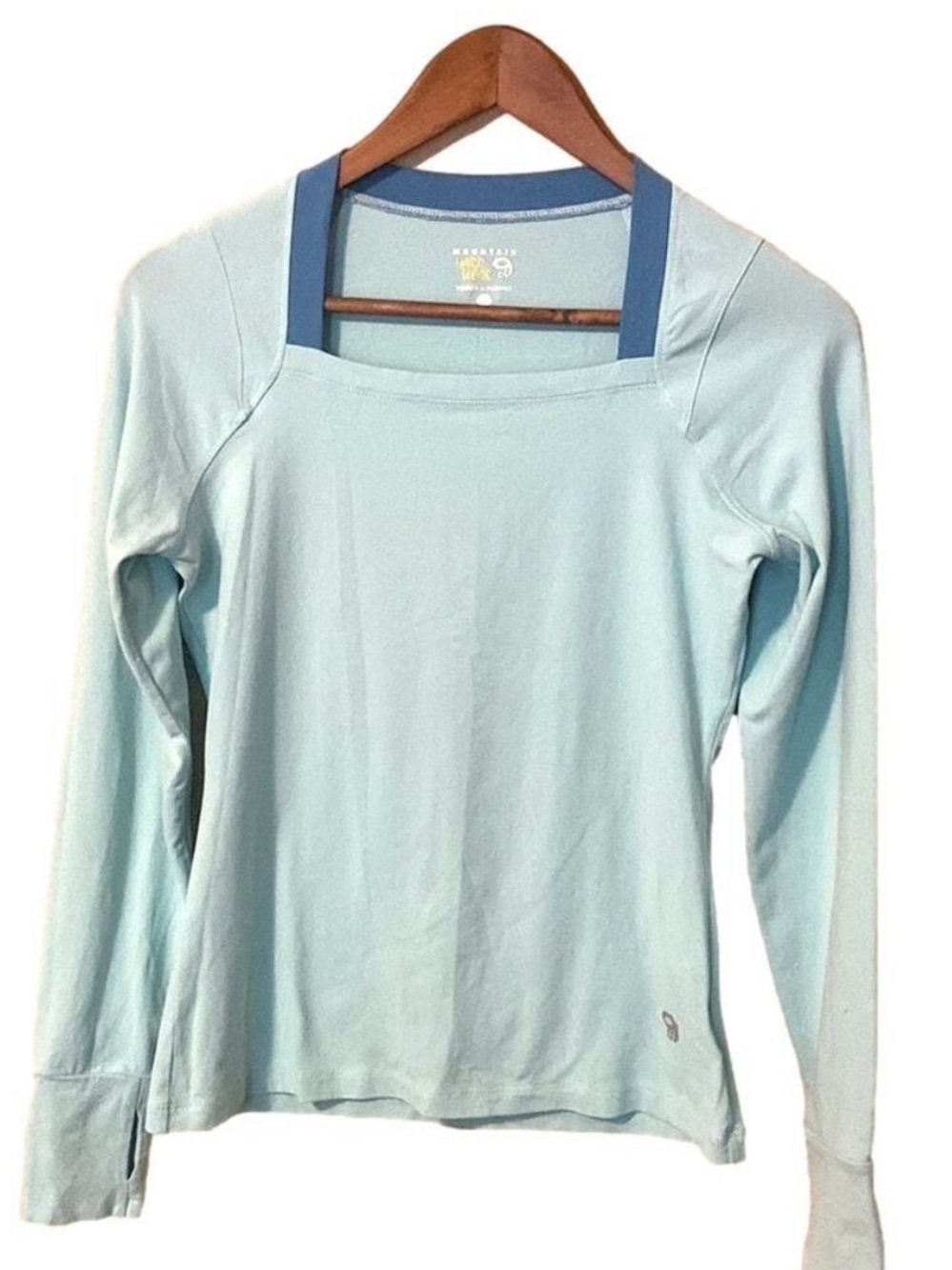 🎈$10 add on Mountain hardware Square neck Long sleeve turquoise top with cuffins